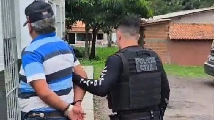 Homem de 66 anos é preso em Irituia por crimes sexuais contra criança de 10 anos com TEA.