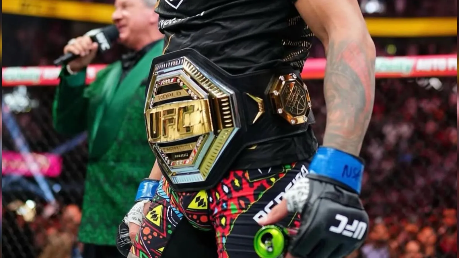 Poatan deixou oficialmente vago o cinturão dos meio-pesados (até 93 kg)