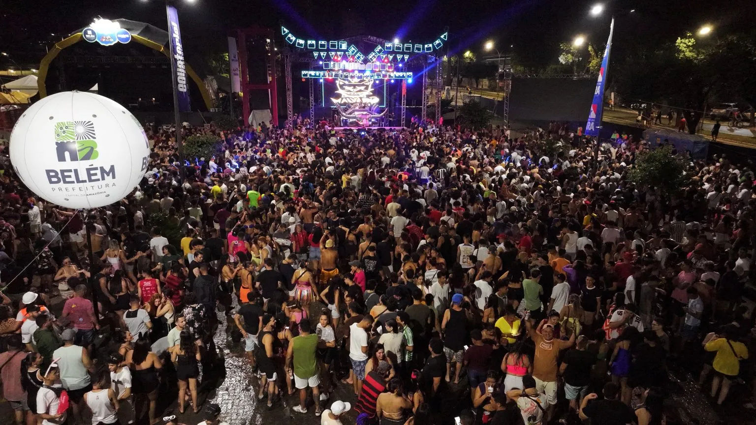 Entre os dias 13 e 19 de fevereiro, a Prefeitura de Belém promove mais uma edição do CarnaBelém 2026.