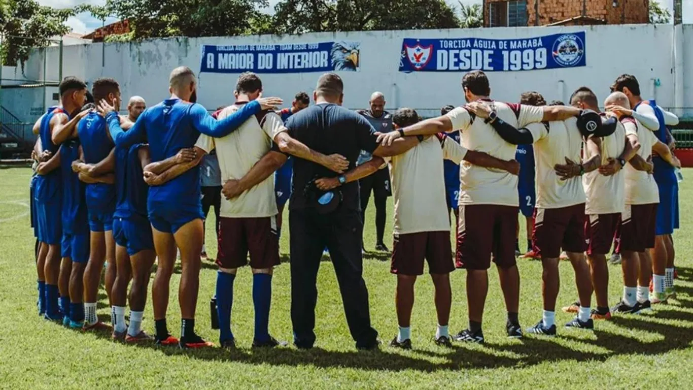 Apesar da recente desclassificação no campeonato estadual, o clima no elenco é de otimismo.