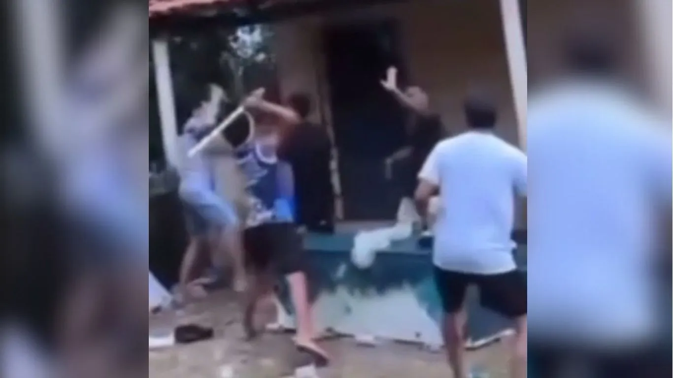 A Polícia Militar só foi acionada após o desfecho do crime, quando a vítima já havia sido socorrida por meios particulares.