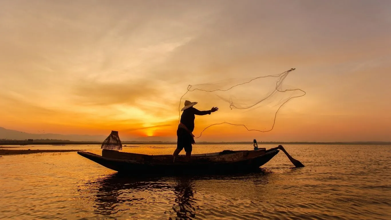 Para receber o seguro, o pescador deve cumprir exigências rigorosas