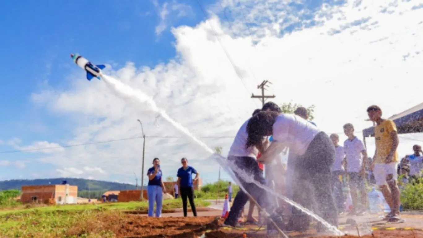O evento é voltado para a capacitação de professores do ensino fundamental e médio