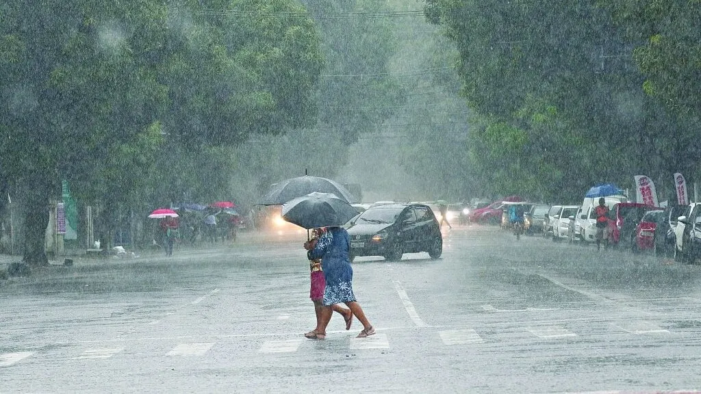A previsão é de tempo fechado durante a semana.