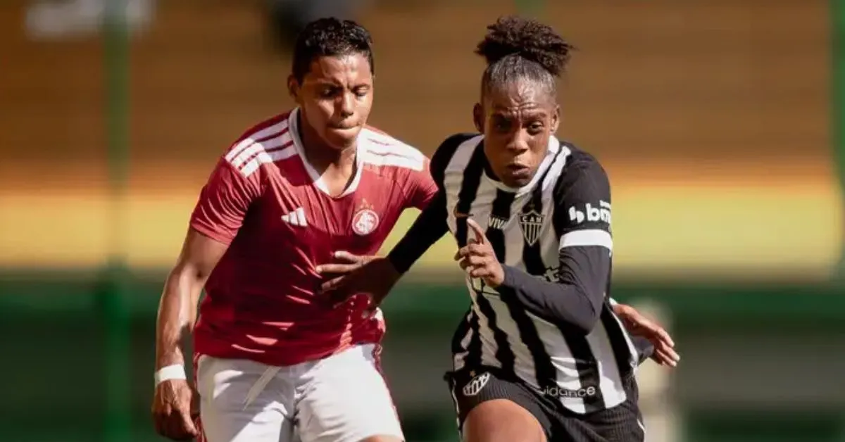 Internacional derrota Atlético-MG por 1 a 0 no Campeonato Brasileiro Feminino. Zagueira Sorriso marca no segundo tempo.