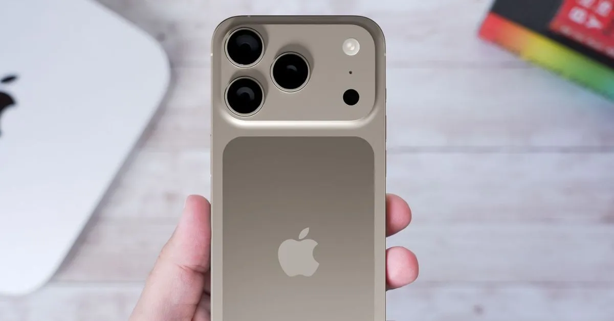 Novo IPhone ainda na caixa com preço baixo