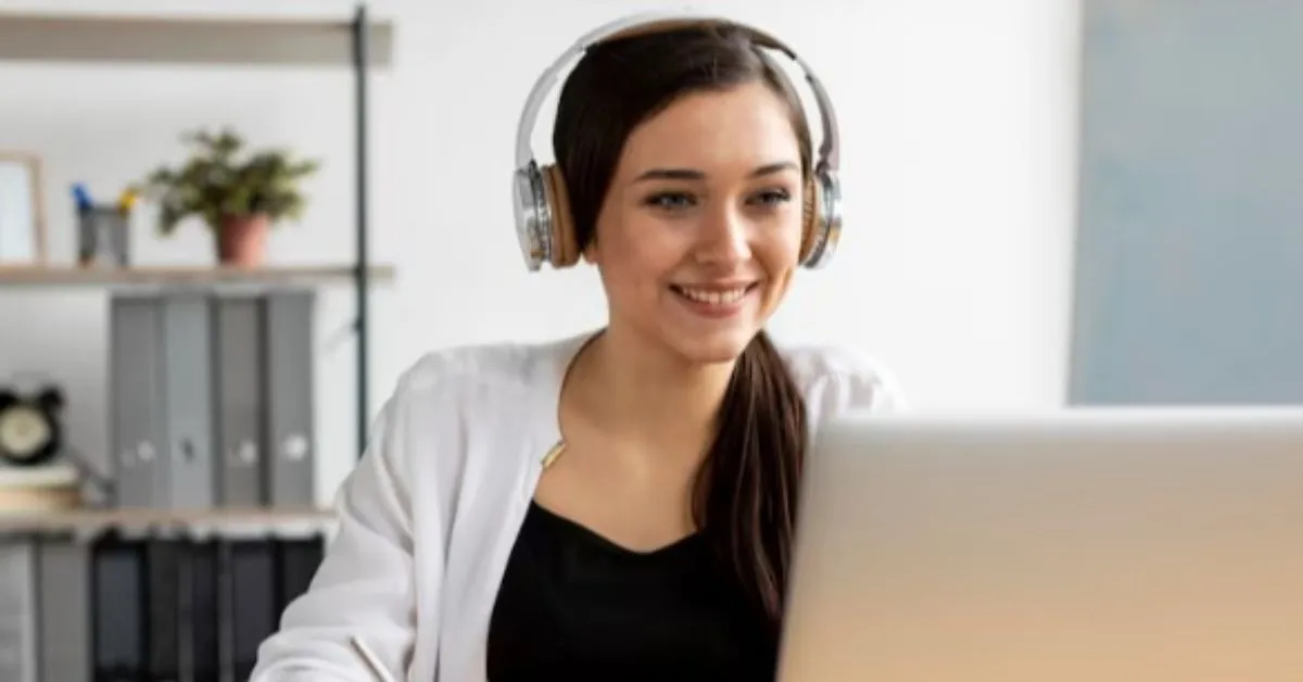 A iniciativa, oferecida por meio da Plataforma AVAMEC, busca fortalecer o ensino público e incentivar o uso de tecnologias digitais.