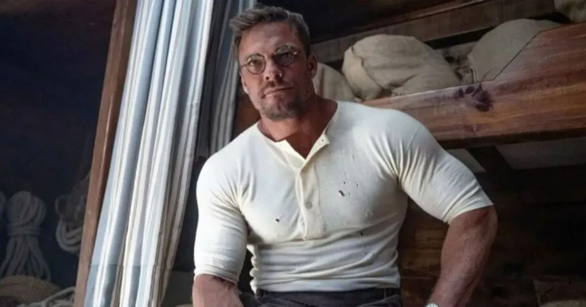 O vizinho relatou às autoridades que foi agredido com socos no rosto, chutes e ainda teria sido alvo de uma tentativa de atropelamento.