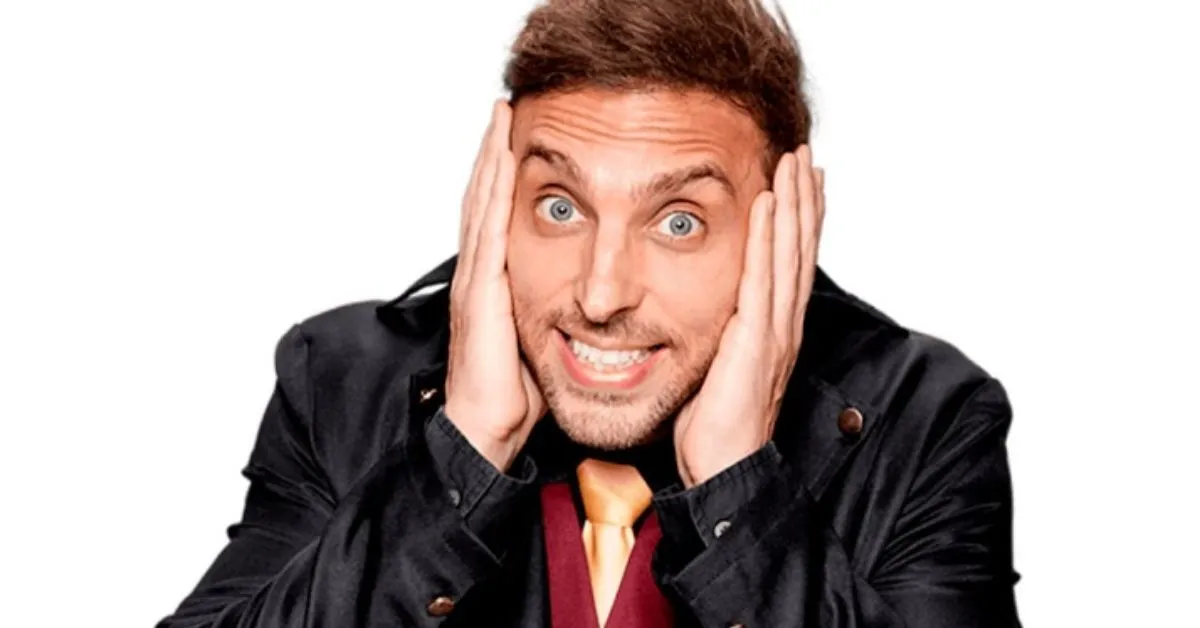 Comediante vem a Belém e traz espetáculo tem pacto de silêncio com a plateia