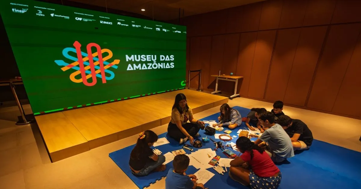 A edição deste mês do Vivências MAZ traz o tema inédito “Cozinha Ancestral”, abordando a relação entre cultura alimentar e conhecimentos tradicionais