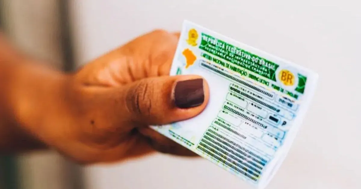 Mudança nos carros elétricos pode interferir na CNH