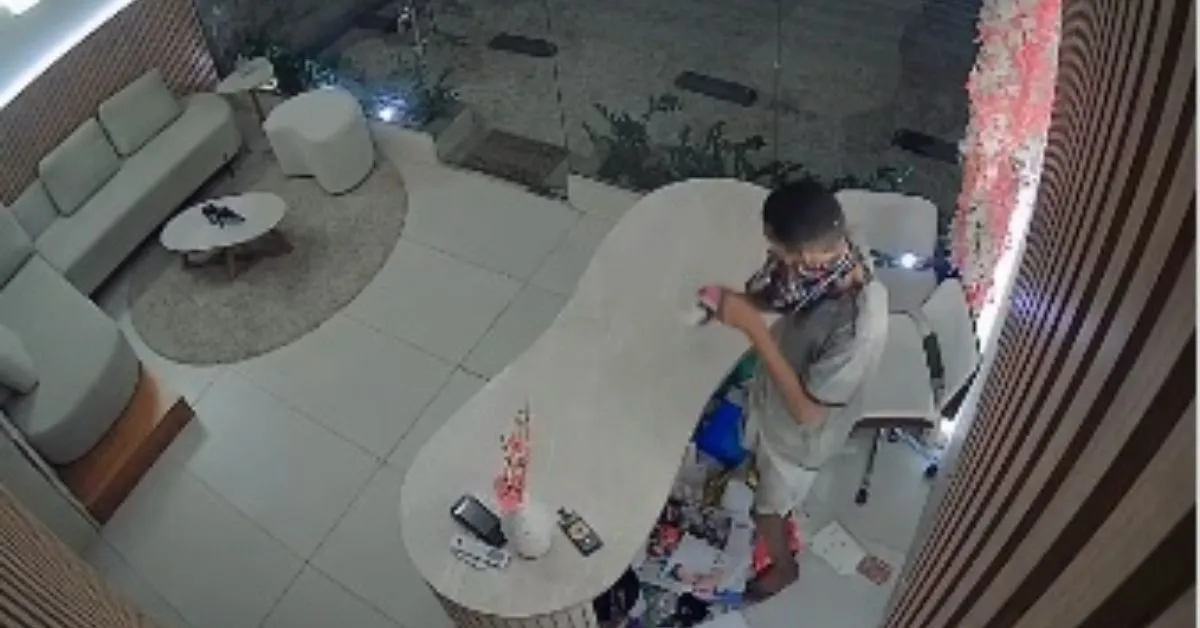 O suspeito chegou a tomar iogurte da clínica