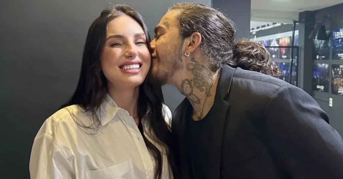 Os cliques entre o humorista e a mulher deram o que falar