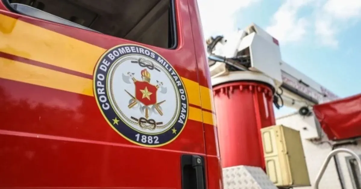 As causas do incêndio estão sendo investigadas.