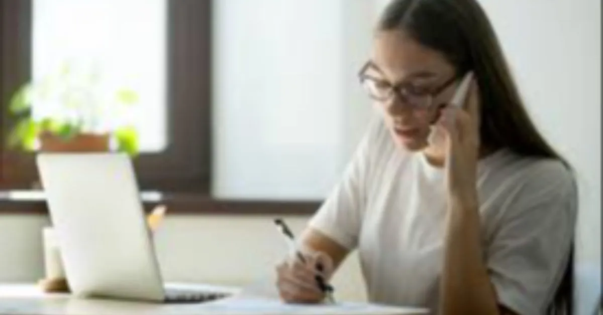 Para aderir ao teletrabalho, o servidor precisa cumprir critérios específicos, como metas de desempenho e regras estabelecidas pelo programa interno.