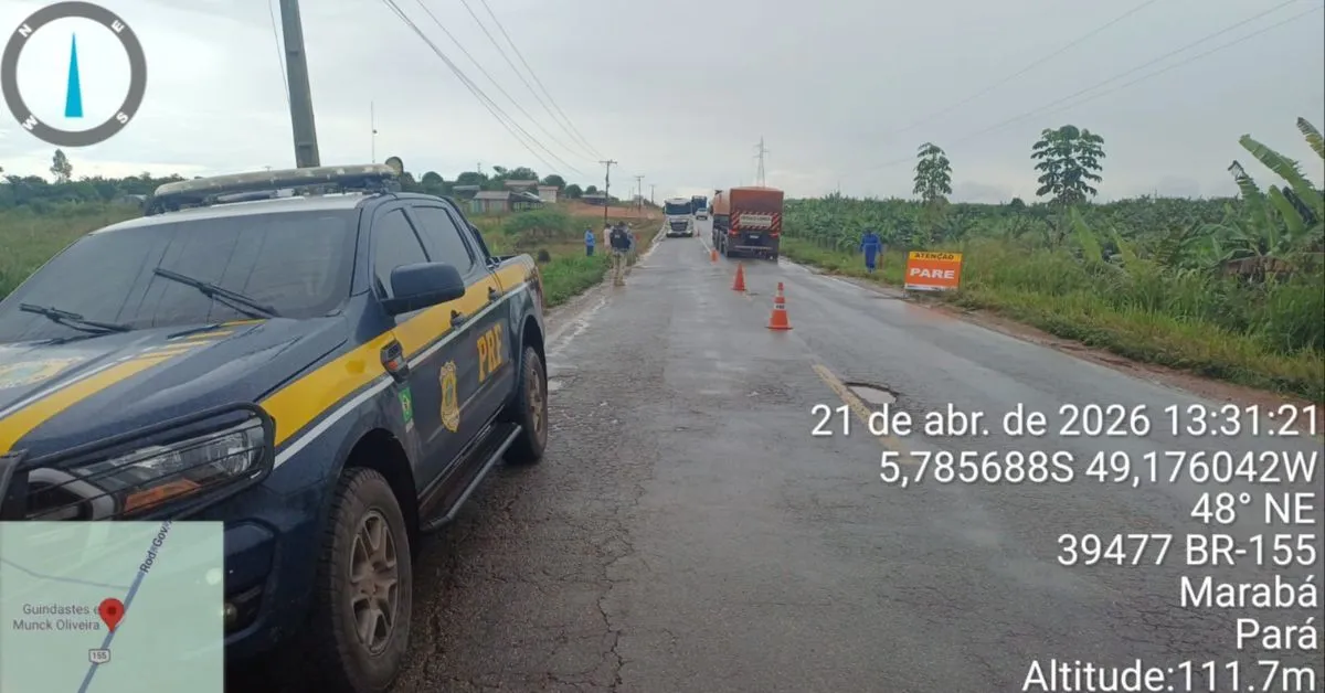 Risco de rompimento na BR-155