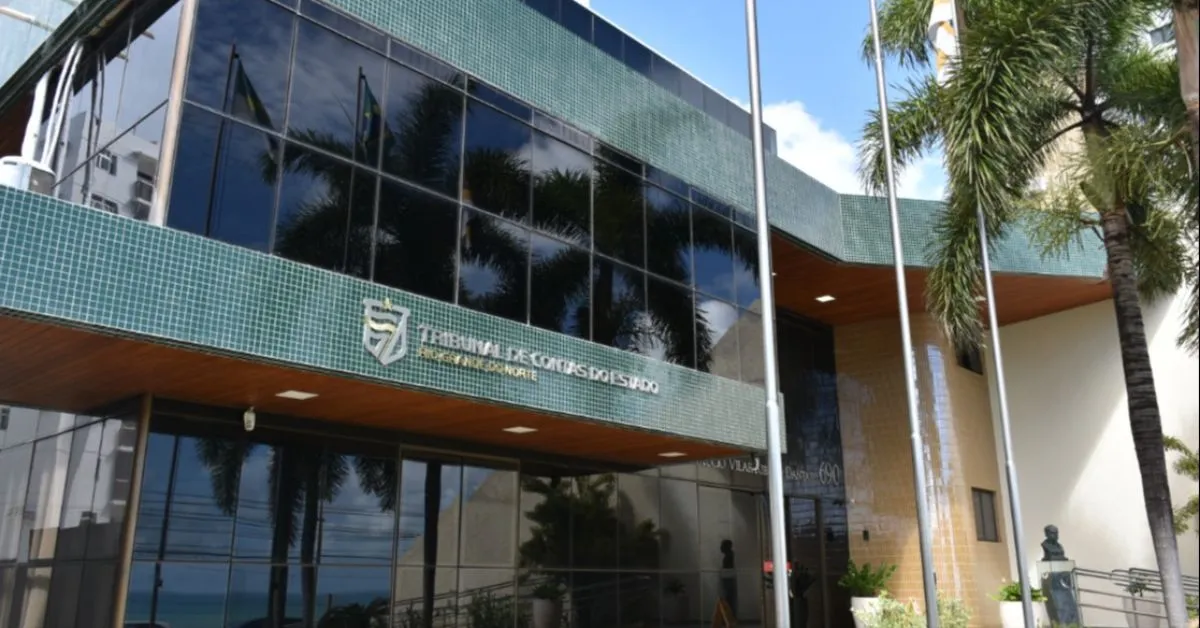 O edital contempla reserva de 10% das vagas para pessoas com deficiência e 20% para candidatos que se autodeclaram negros (pretos ou pardas).