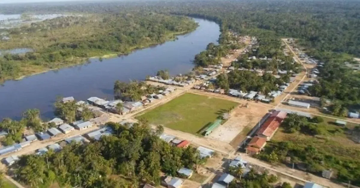 A comunidade de Bellavista Callarú reivindica há mais de dois anos a criação oficial do distrito. O processo está parado no Ministério de Relações Exteriores do Peru, apesar de a população cumprir todos os requisitos legais.