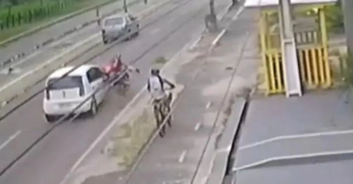 As investigações devem esclarecer as circunstâncias da colisão e determinar as responsabilidades.