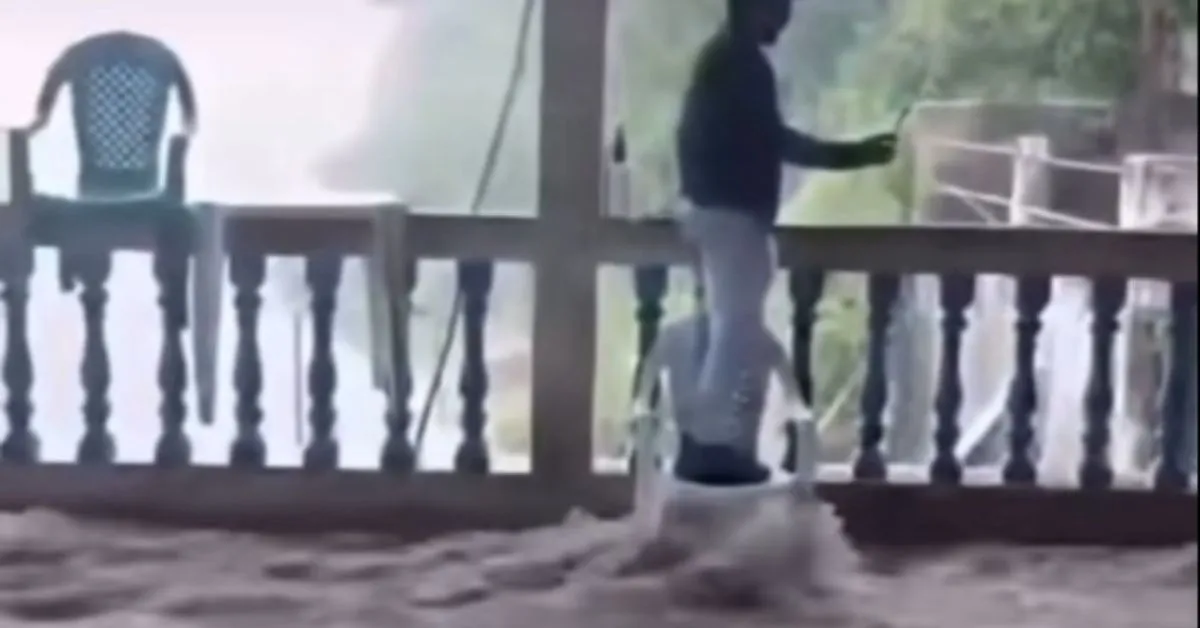 Registros feitos por moradores revelam a velocidade com que a água tomou conta das vias públicas.