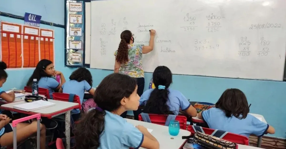 A aprovação do novo Estatuto do Magistério representa um marco na valorização dos profissionais da educação municipal.