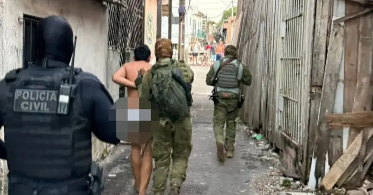 Mandado foi executado por equipes da Delegacia de Repressão às Facções Criminosas (DRFC).