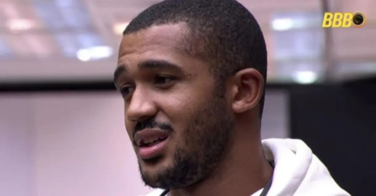 Público tem demonstrado indignação, pedindo a eliminação do participante