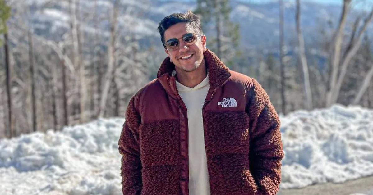 A prisão do brasileiro Matheus Silveira  ocorreu com base em violações do status migratório e em antecedentes criminais.