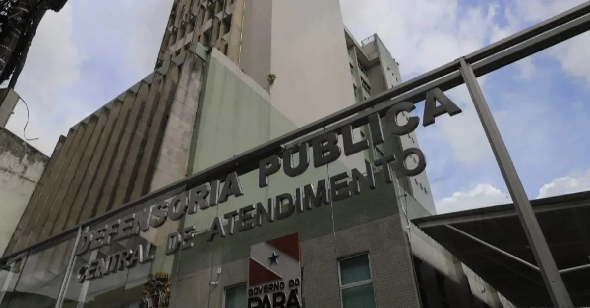 O programa oferece bolsa-estágio no valor de R$658,15, acrescida de auxílio transporte, com carga horária de 4 horas diárias.