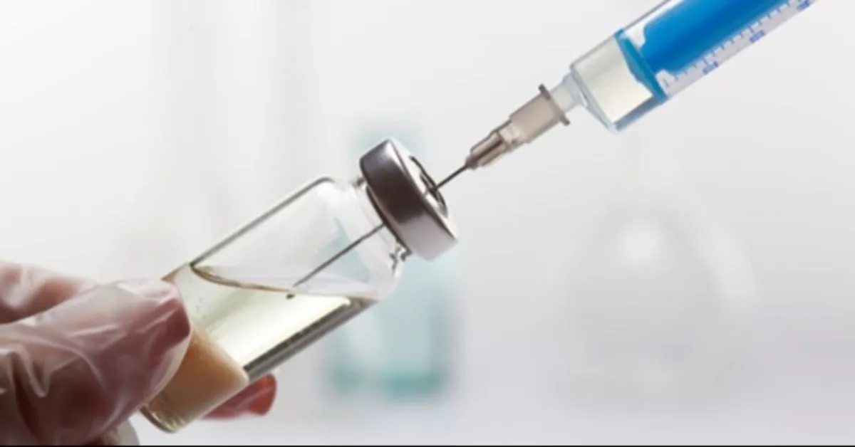 Embora ambos medicamentos sejam antibióticos, cada um deles possui indicações específicas.