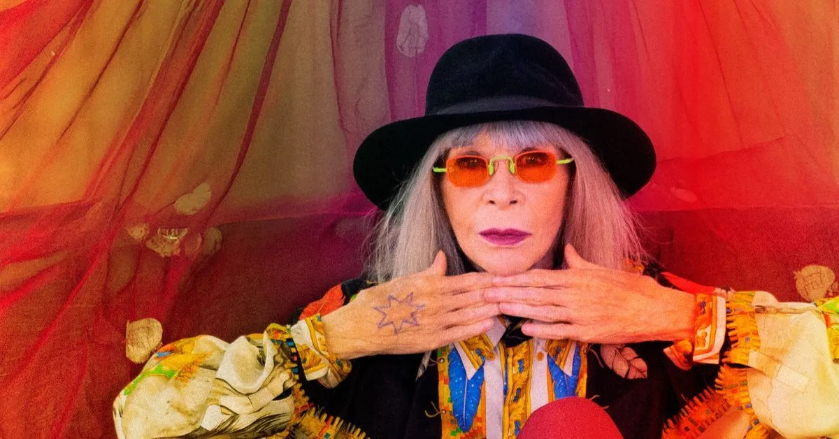 Nos anos finais da ditadura militar, já em meio ao processo de abertura política, era comum que compositores submetessem previamente as letras à Censura Federal.