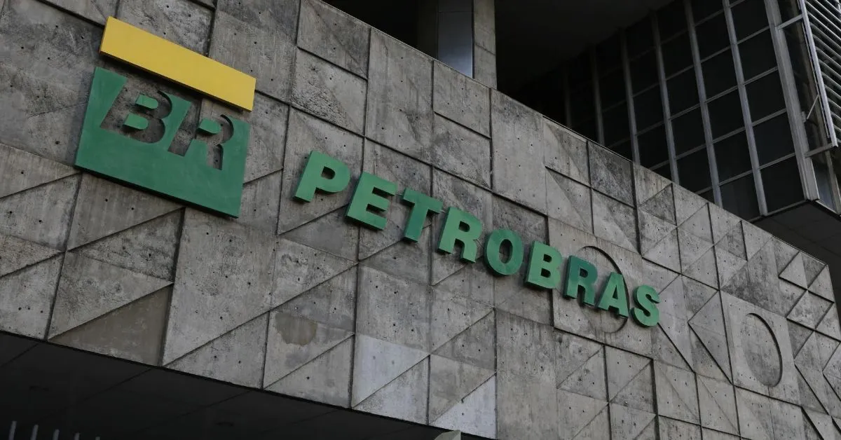 Petrobras 	reforça que todas as informações oficiais sobre o concurso serão publicadas exclusivamente nos canais institucionais da estatal e na Agência Petrobras.