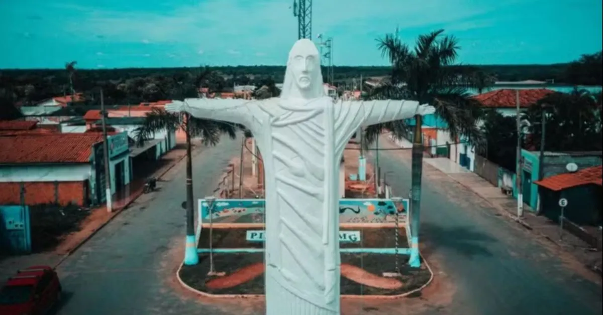 Cidade foi marcada pelos abusos do religioso