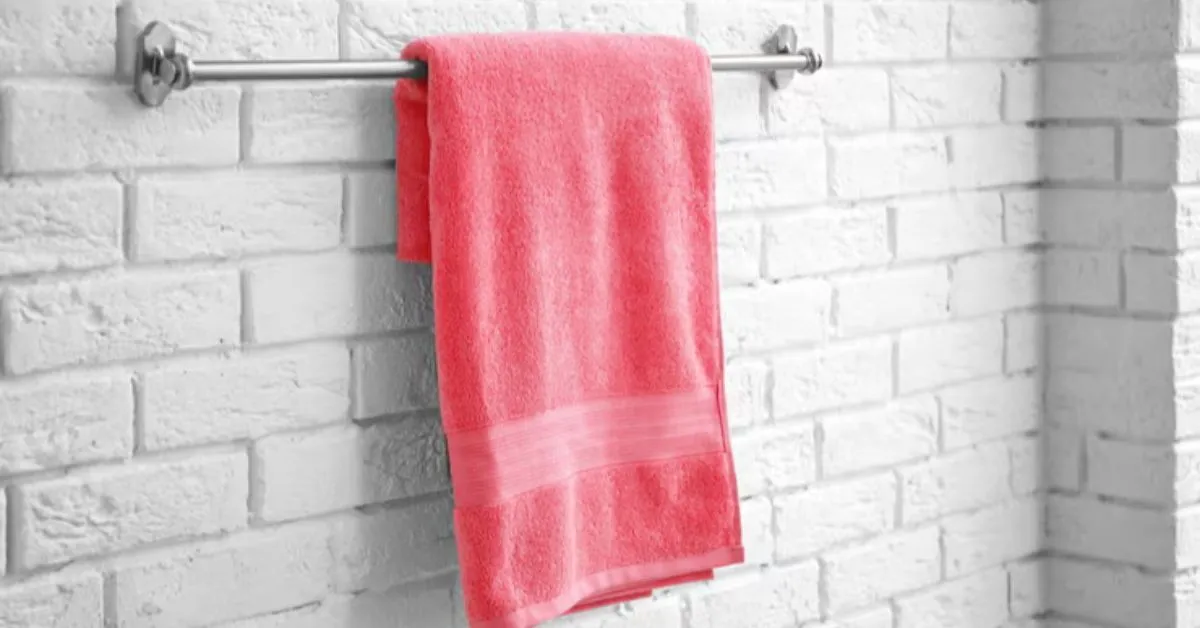 As toalhas devem ser mantidas em locais arejados para secar após a lavagem.