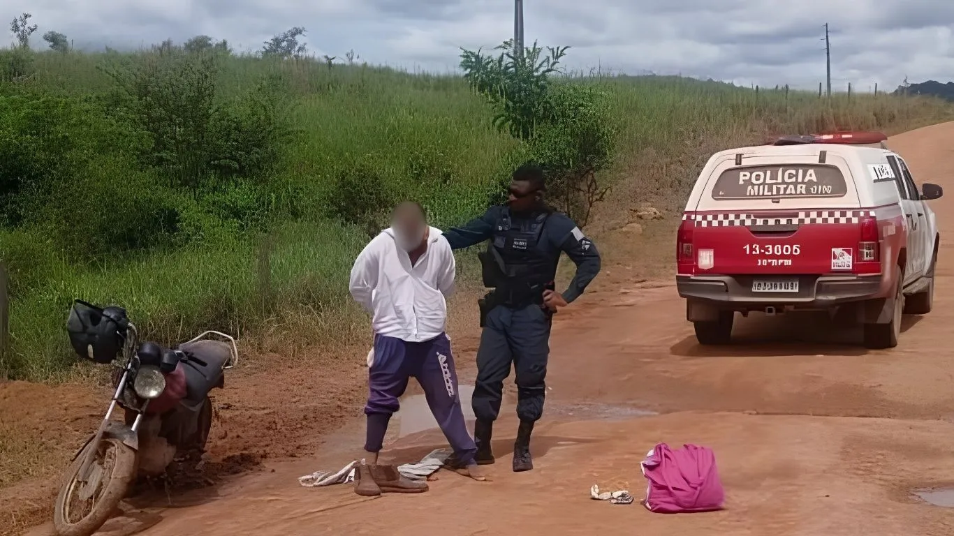 Suspeito foi detido durante patrulhamento ostensivo da Polícia Militar em estrada vicinal de Ourilândia do Norte.