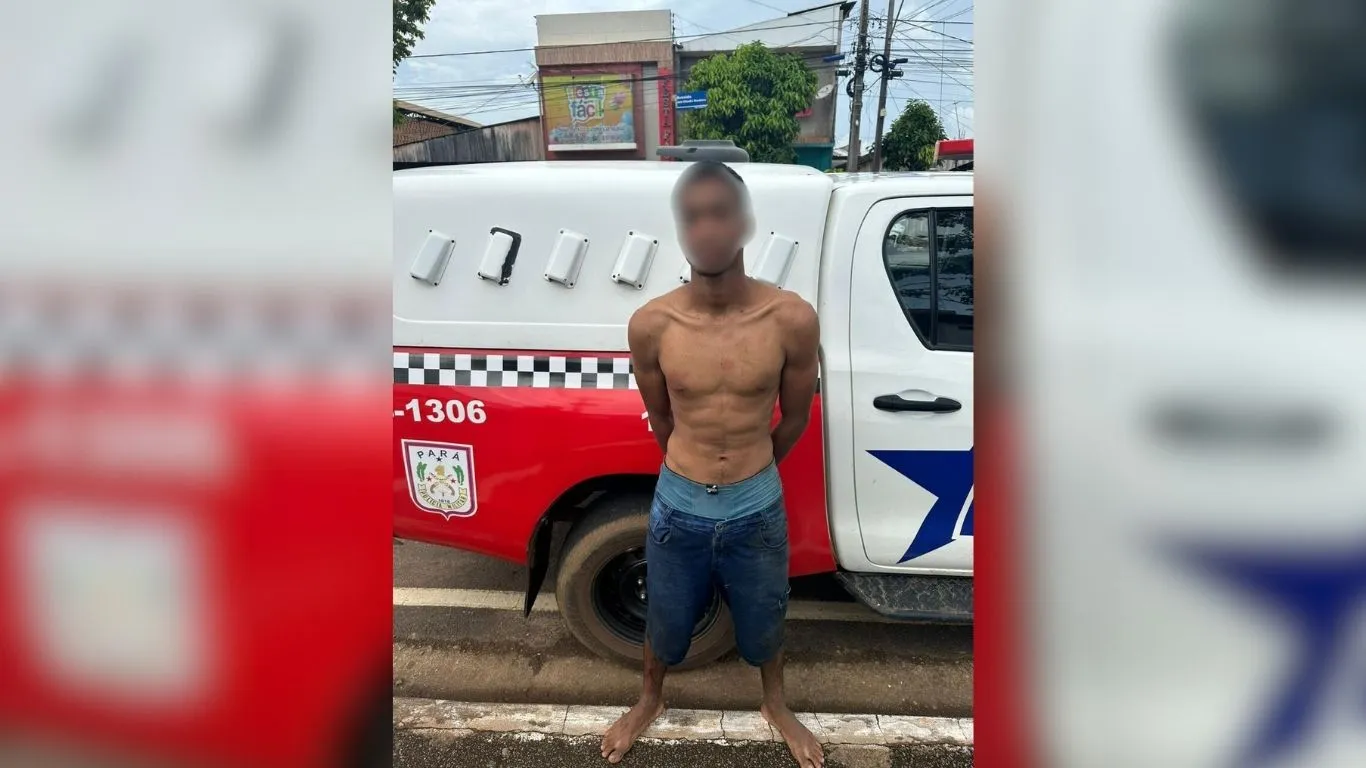 Diante do flagrante, os policiais deram voz de prisão ao suspeito, que foi conduzido e apresentado na Delegacia de Polícia Civil