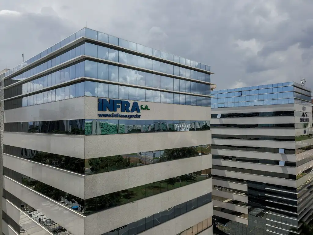 Infra S.A: concurso é aberto com salário inicial de R$ 10 mil, além de um pacote de benefícios. Saiba todos os detalhes!