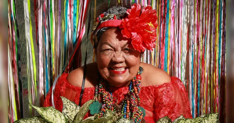 Imagem ilustrativa da notícia: Dona Onete segue internada em hospital particular de Belém