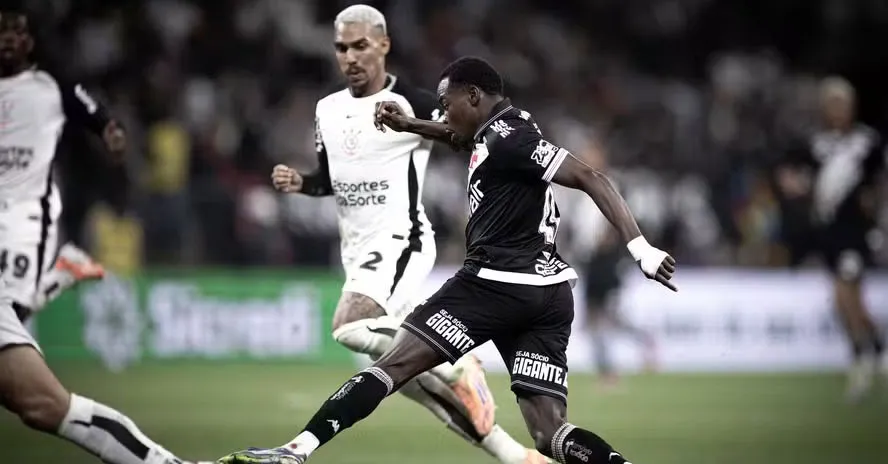 Vasco e Corinthians entram em campo com mudanças pontuais nas escalações para a decisão da Copa do Brasil, neste domingo, no Maracanã.
