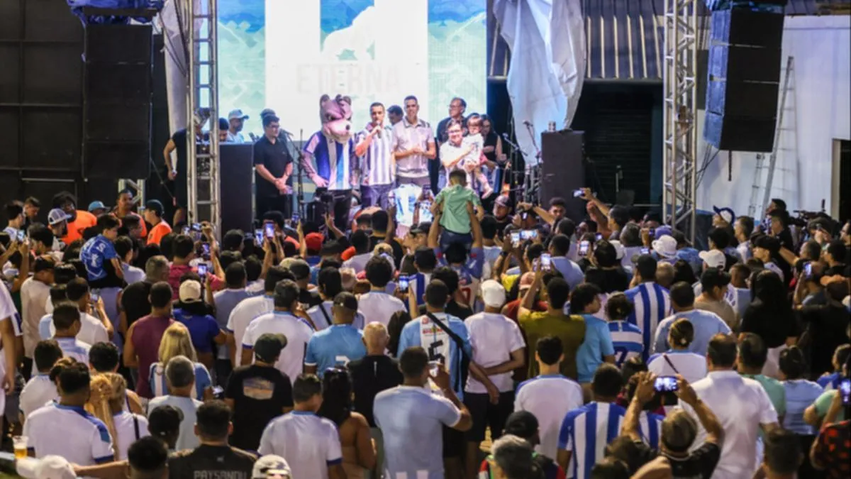 Torcedores reagem com críticas à nova camisa do Paysandu
