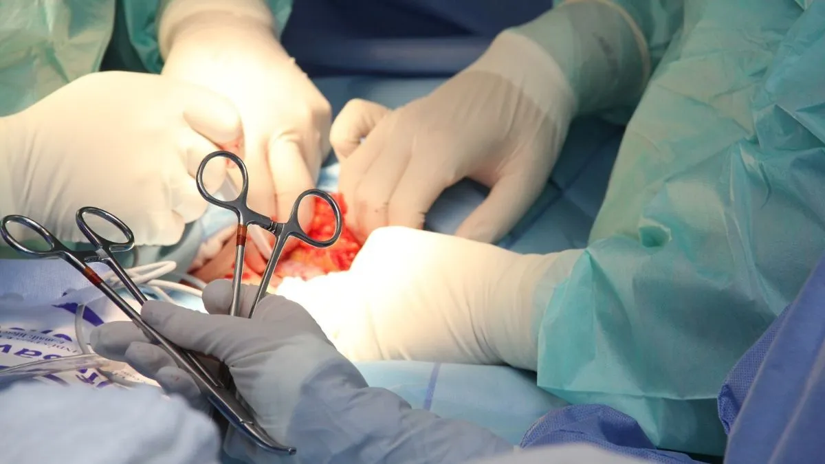 O cirurgião responsável pelo caso confirmou que, até o momento, será necessária apenas uma intervenção cirúrgica no pequeno Doryan Miguel.