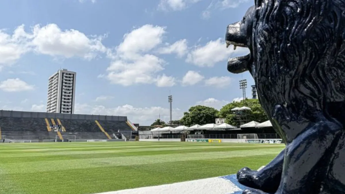 Estádio Baenão se prepara para receber tecnologia de impedimento semiautomático no futebol brasileiro