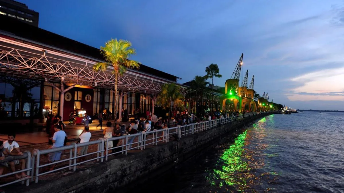 Além de espaços de lazer e serviços como shoppings e comércio, órgãos públicos também terão os horários alterados.