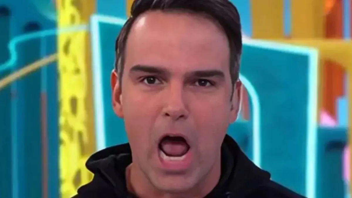 Nas redes sociais, a produção anunciou que Aline Patriarca e Vinicius Nascimento se juntam ao Mesacast BBB, exibido no Multishow e integrante da Rede BBB.