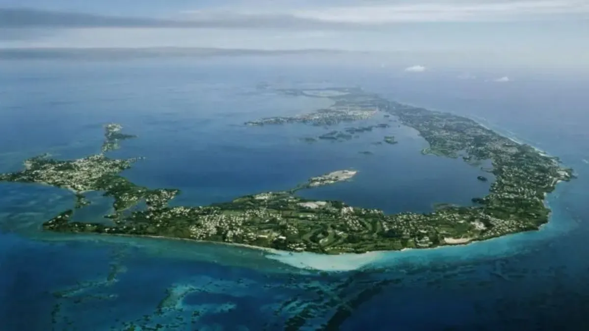 Camada de rocha única mantém arquipélago acima do mar há eras.