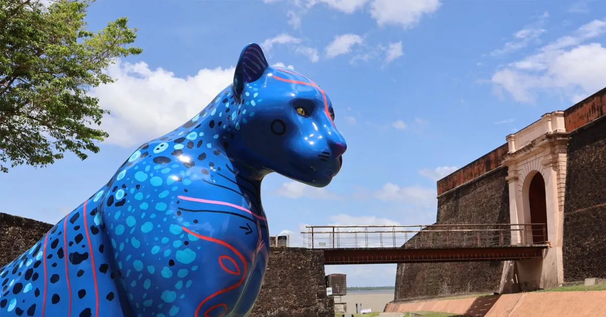 Após as exibições, o público poderá participar de um debate sobre as temáticas abordadas nas produções, expandindo a experiência cultural e crítica dos espectadores.