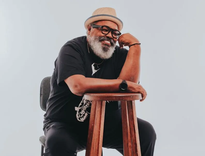 O cantor Jorge Aragão faz show em Belém.