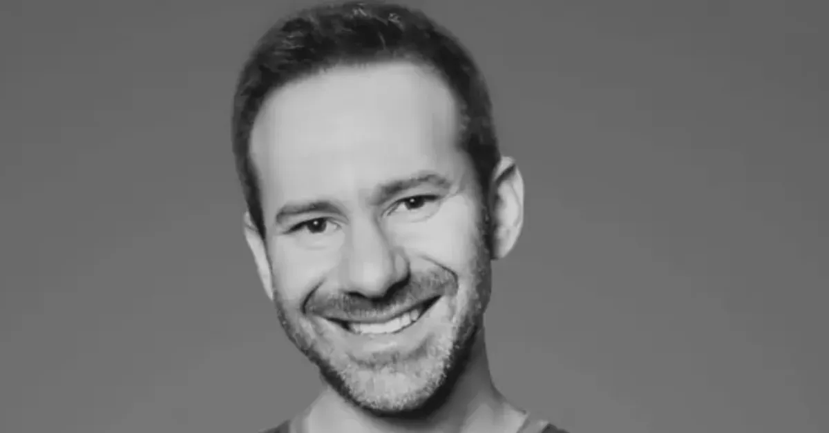 OnlyFans confirmou morte de proprietário nesta segunda-feira (23) e pediu respeito à família