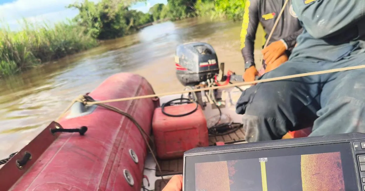 A Marinha do Brasil reforçou o compromisso com a sociedade e afirmou que continuará auxiliando no trabalho de buscas pelo pequeno José Arthur.