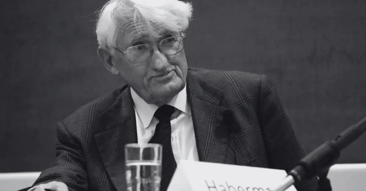 Reconhecido por estudos nas áreas de filosofia, sociologia e teoria política, Habermas teve atuação no debate acadêmico europeu ao longo de várias décadas.